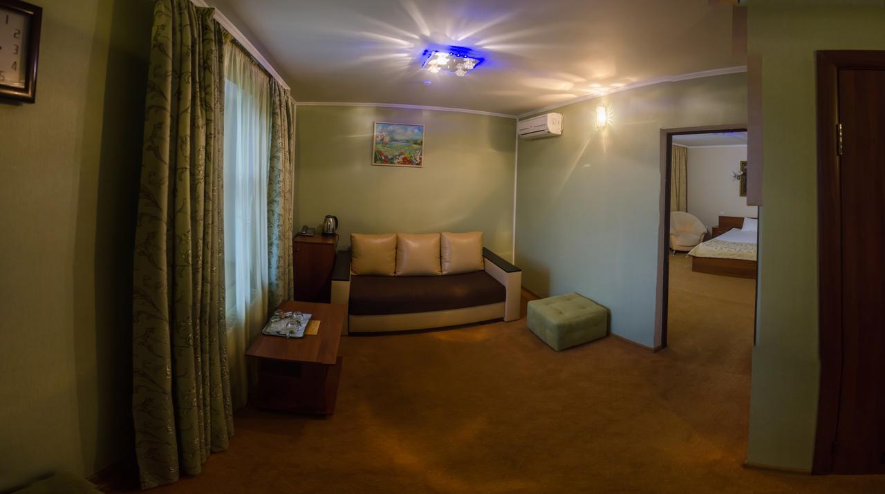 Stara Vezha Hotel Boryspilʼ 외부 사진