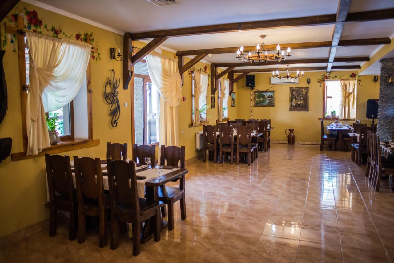Stara Vezha Hotel Boryspilʼ 외부 사진